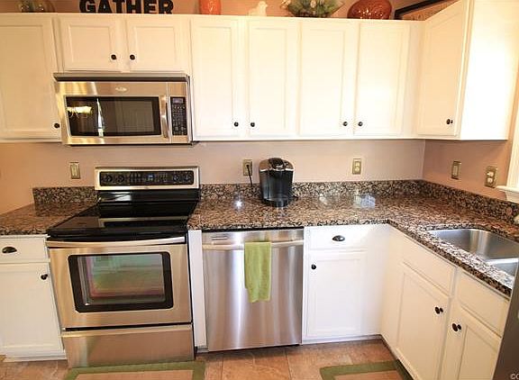 5th image of 8224 Tarragon Dr