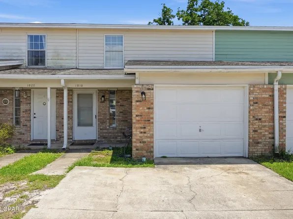 1818 Whispering Oaks Ln, Fort Walton Beach, FL 32547
