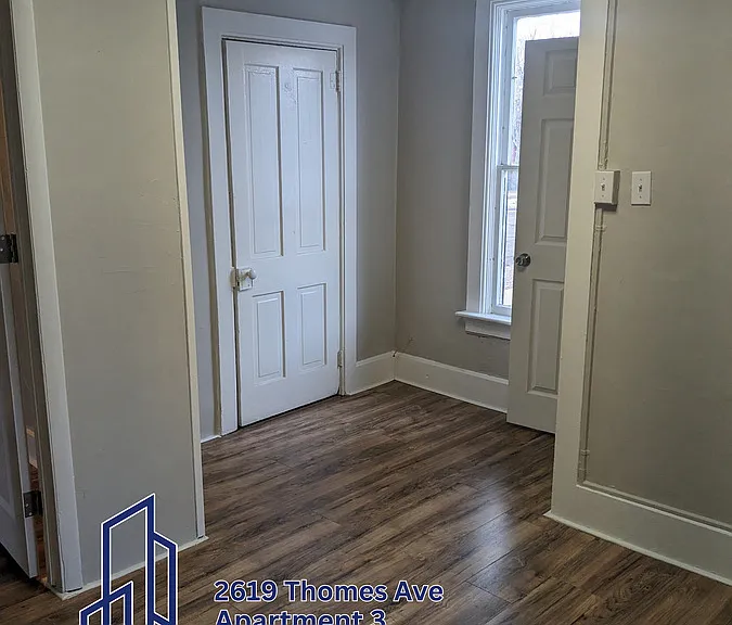 2619 Thomes Ave #3 — Photo 34