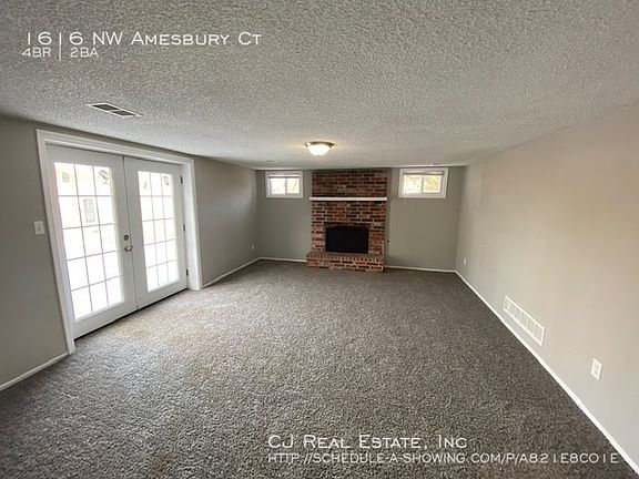 5th image of 1616 NW Amesbury Ct