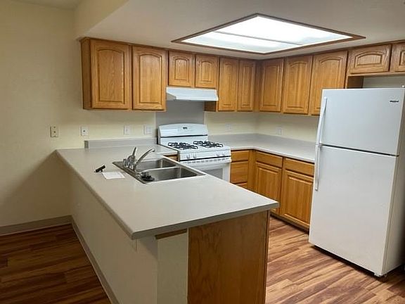 3rd image of 2643 Blewett Pass Ave #4