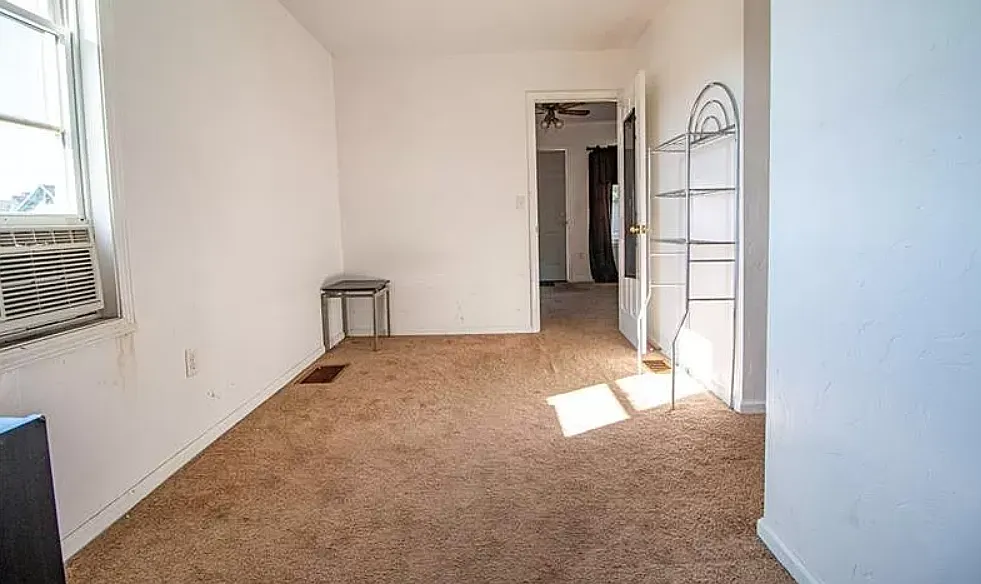 416 White Street - 1 — Photo 2