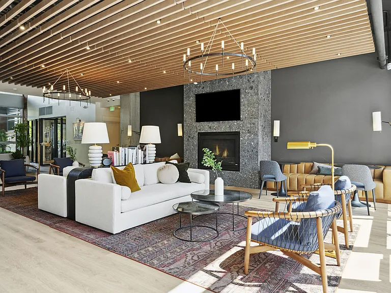 Premier Lofts — Photo 6