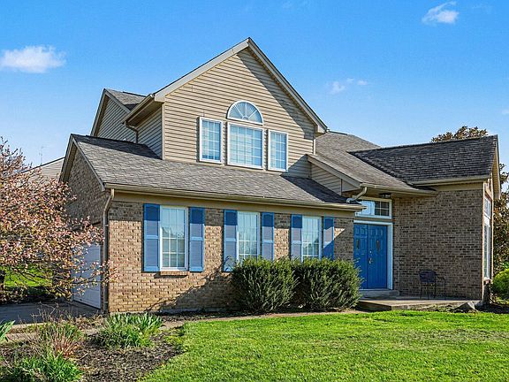 3rd image of 1113 Parkside Dr