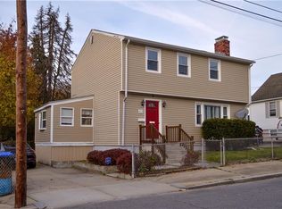 63 Yale Ave, Providence, RI 02908