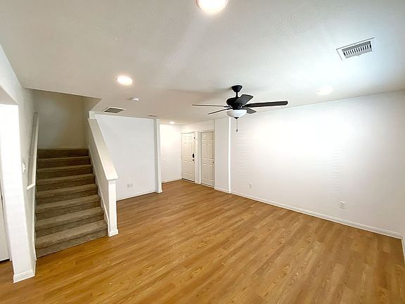 3rd image of 19420 Dry Canyon Ct