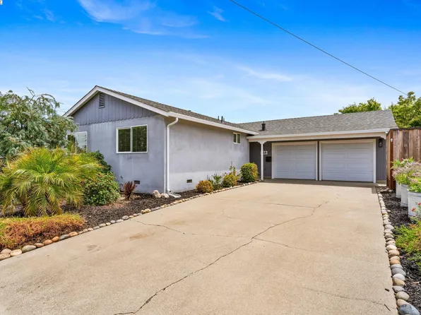 1168 Hillcrest Ct, Livermore, CA 94550