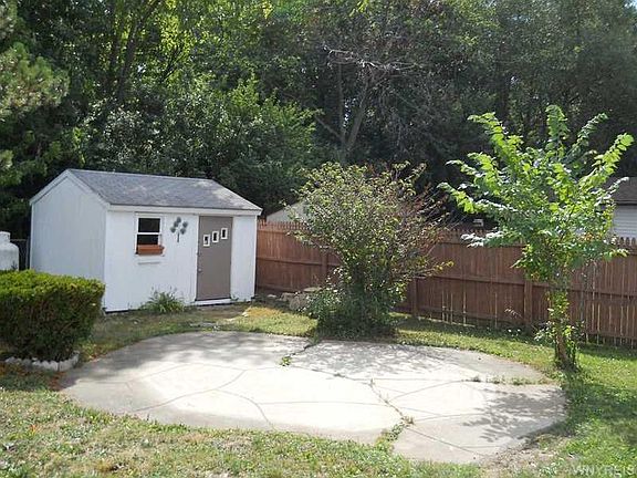 5th image of 4425 Willow Ln