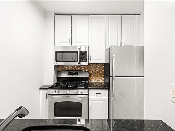 3rd image of 440 E 79th St APT 14G