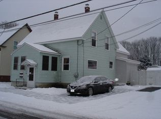 88 E Valentine St, Westbrook, ME 04092