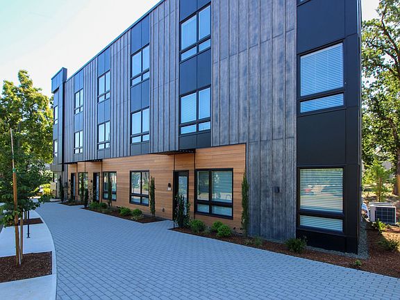 3rd image of 3910 Village Center Dr SE #101