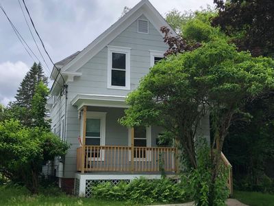 23 Pleasant Street, Plymouth, NH, 03264