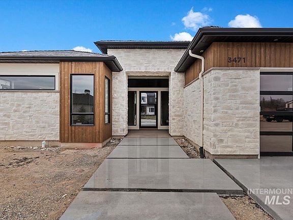 4th image of 3471 N Harvest Moon Way