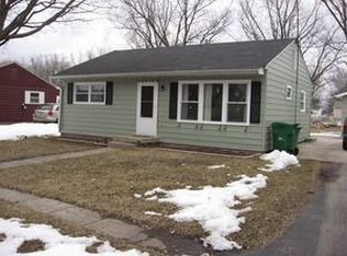 207 S 5th St, Malta, IL 60150