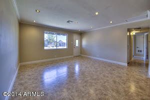 5th image of 6913 E Culver St