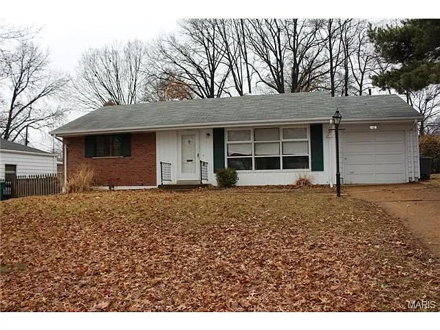 1415 Cheshire Ln photo 1