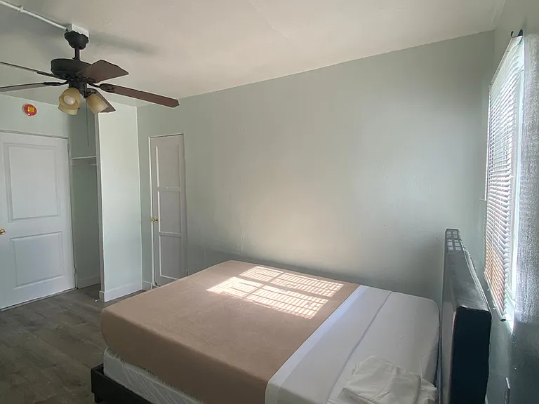 Haye's House — Photo 16