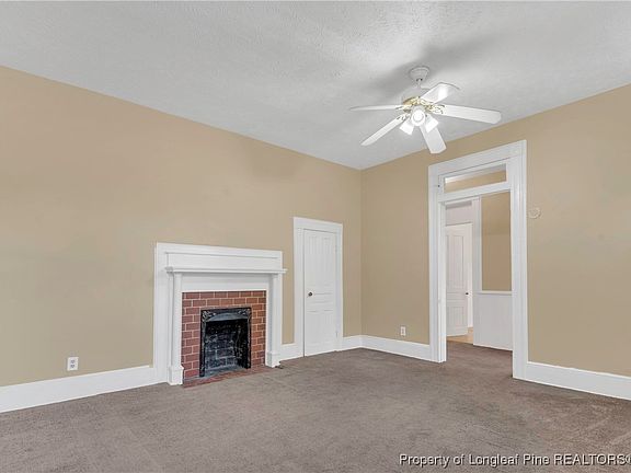 5th image of 300 Highland Ave