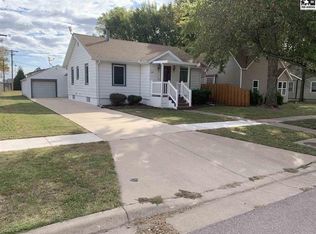 222 N Emporia St, Haven, KS 67543