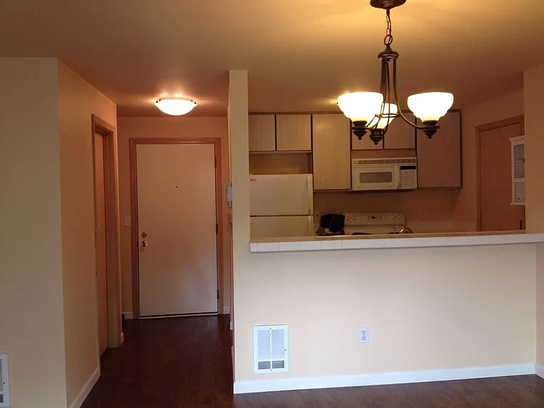 9520 1st Ave NE #C303 — Photo 6