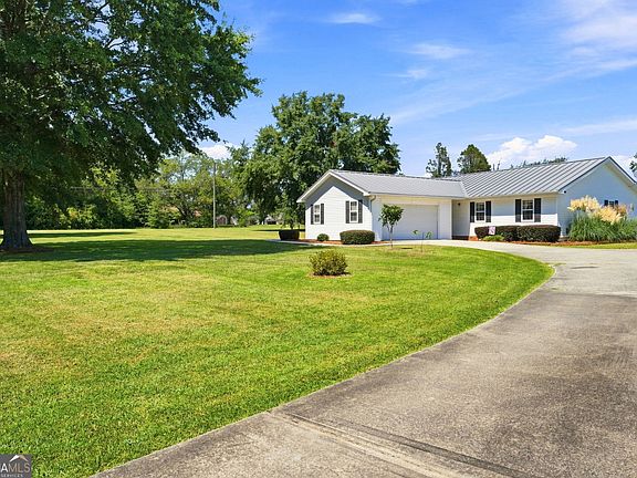 3rd image of 100 Old Hickory Rd