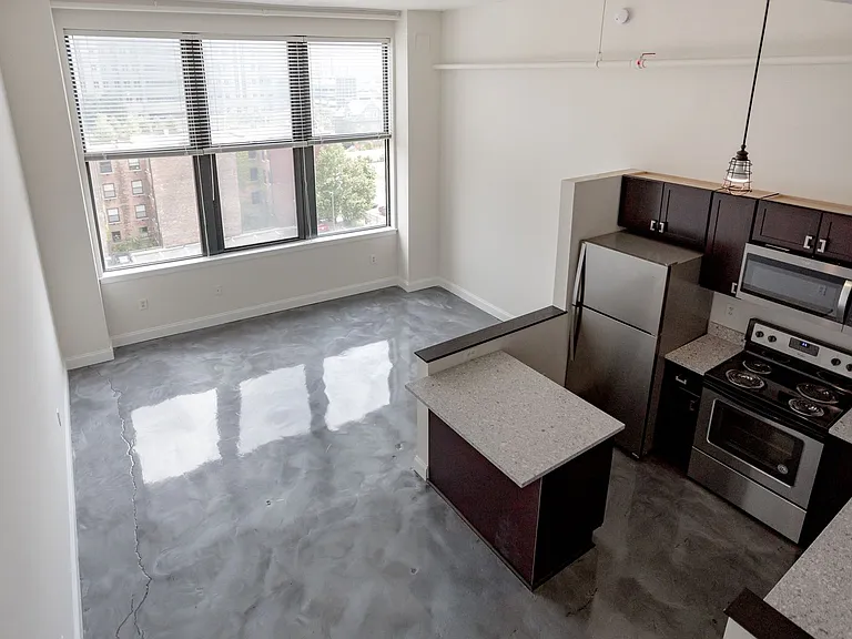 Garfield Lofts — Photo 9