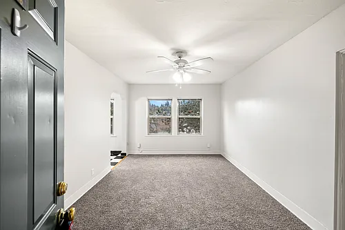 Floor plan 208