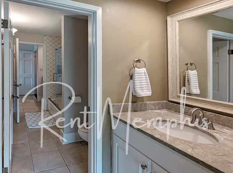 519 S Edgewood St #302/305 — Photo 26