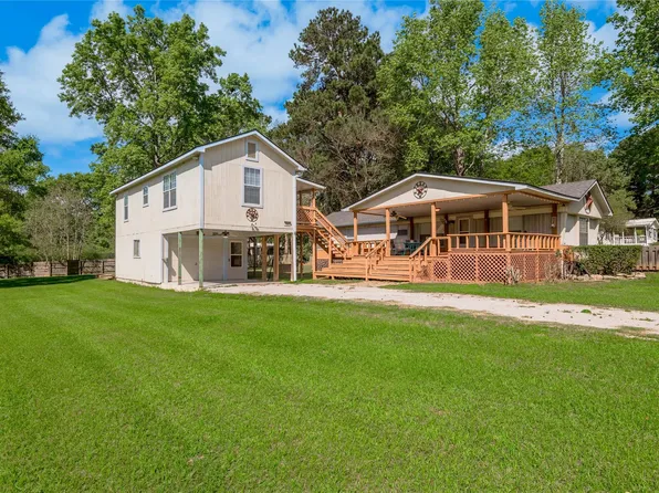 528 Cutter Dr, Trinity, TX 75862