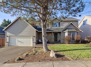 3619 N Knoll Dr, Newberg, OR 97132