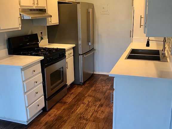 2nd image of 2670 E Park Ln APT F