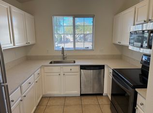2057 W Cholla Vista Dr, Tucson, AZ 85704