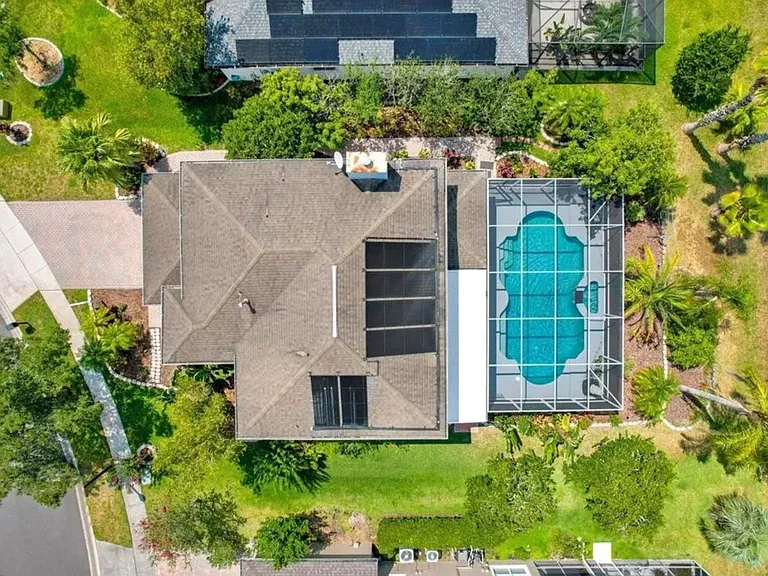 309 Isle Of Sky Cir — Photo 34