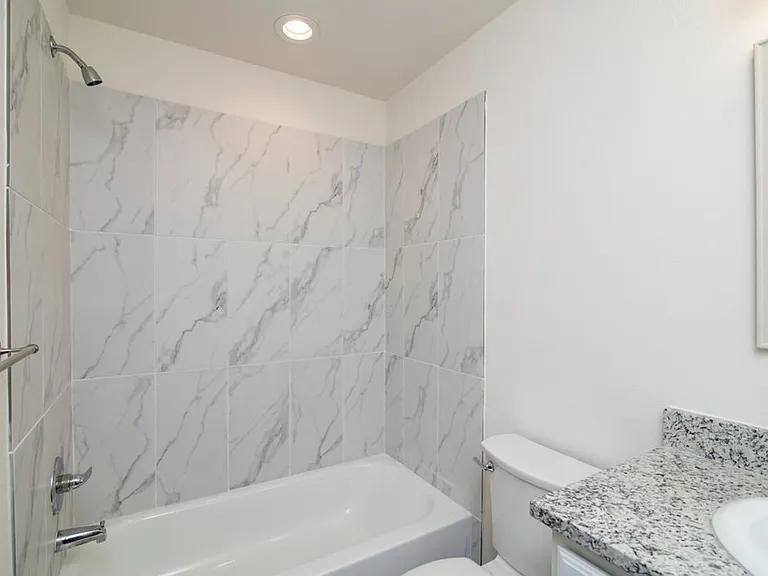 201 S May St #1 — Photo 18