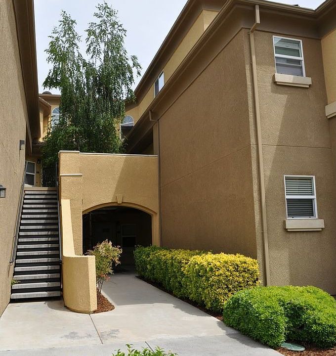 1st image of 1900 Danbrook Dr Unit 1328
