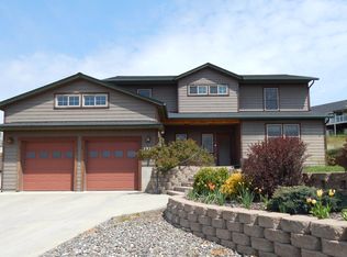 1933 Fletcher Pl, Moscow, ID 83843