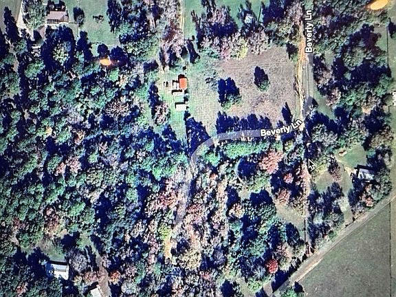 5th image of 260 Beverly Ln