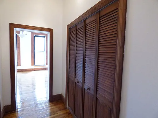 Rented by Citi Habitats | media 17