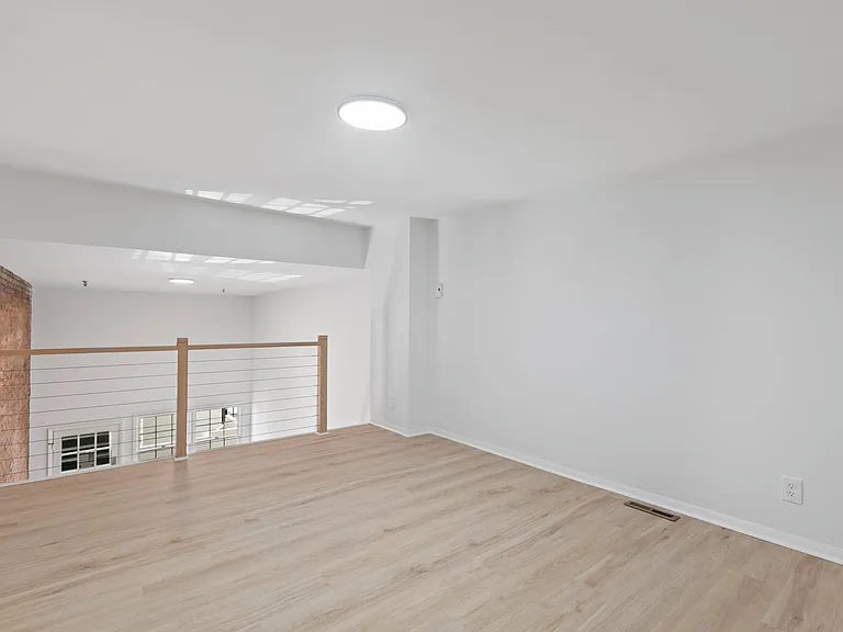 The Gallery Apartments — Photo 91