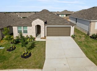 313 Cottonmouth Ln, Seguin, TX 78155