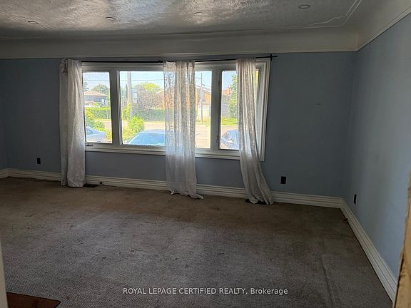 3rd image of 110 Gray Rd