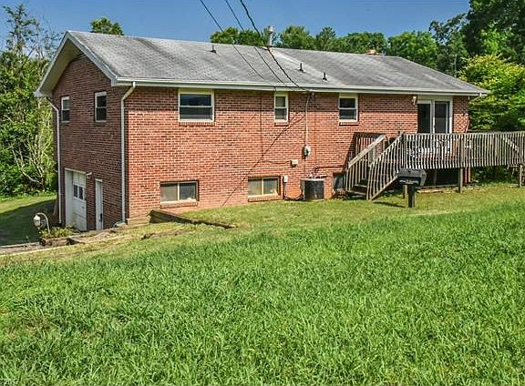 4th image of 306 Beaucrest Dr