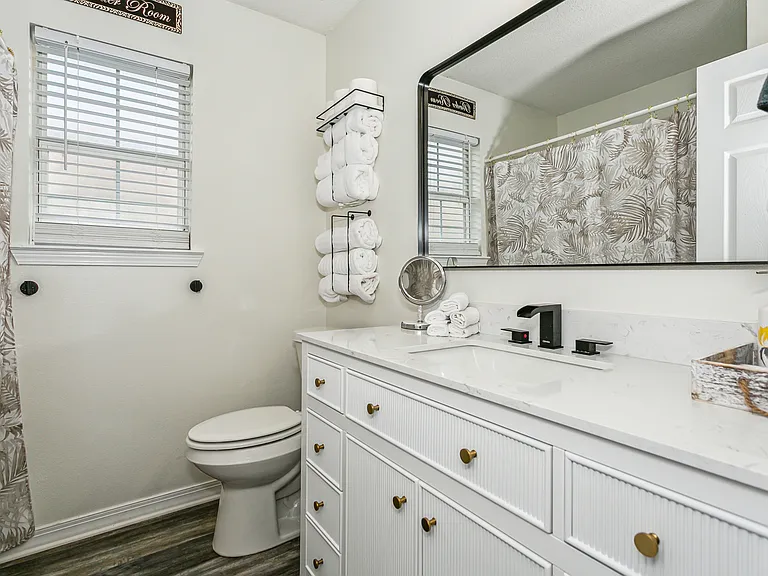 8407 Jarmen Ln — Photo 17