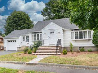 25 Bosworth St, Beverly, MA 01915