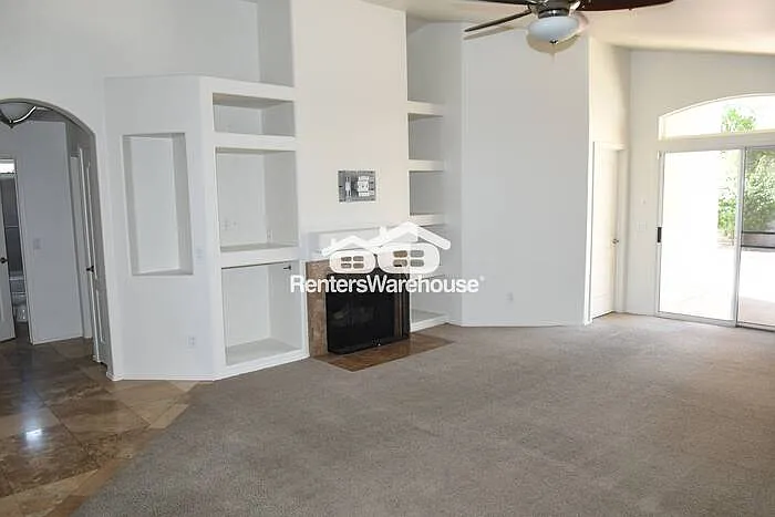 8757 E Avalon Dr — Photo 3