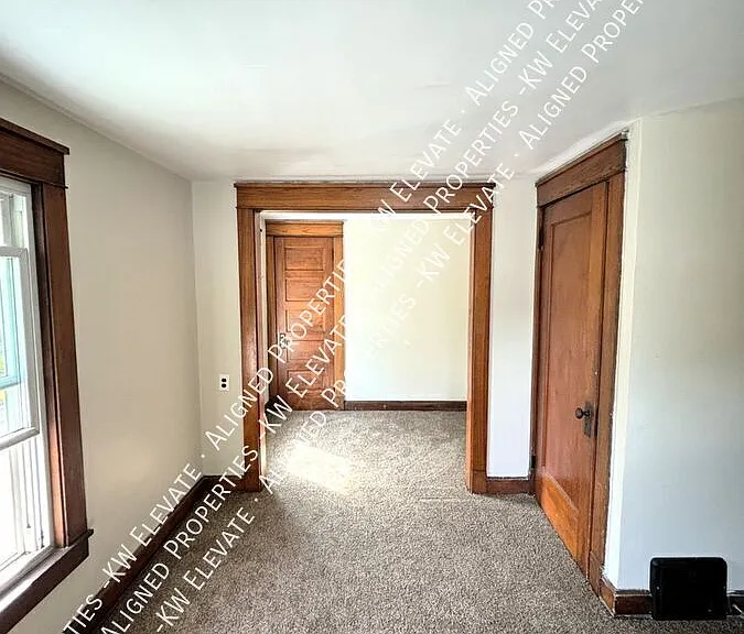 313 Ruckel Rd — Photo 16