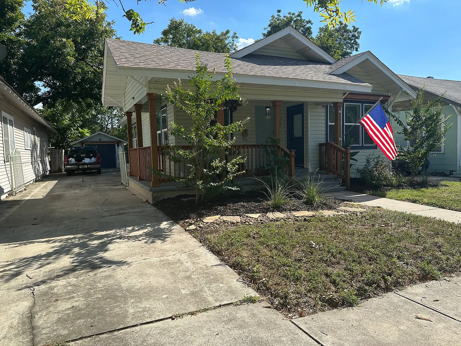 2 bed, 980 sqft, $1,895 — Photo 2