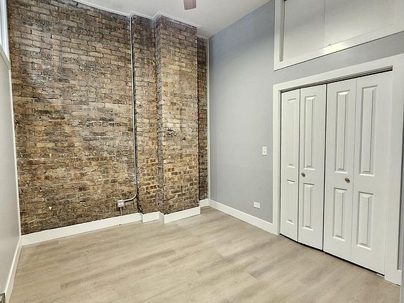 2nd image of 2642 W Pratt Ave #2