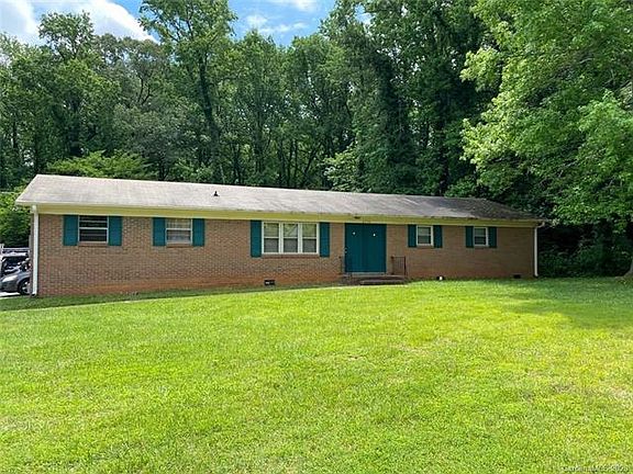 2nd image of 6718 Brushwood Dr