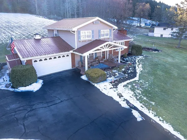 81 Rolling Acres Rd, Pine City, NY 14871